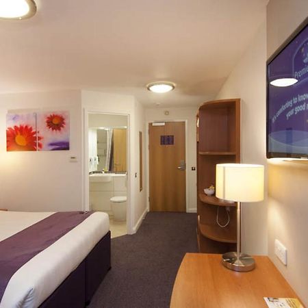 Premier Inn Reading - Caversham Bridge Екстер'єр фото