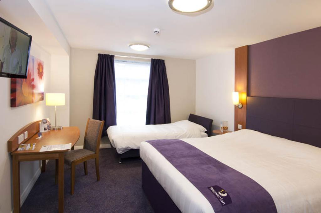 Premier Inn Reading - Caversham Bridge Екстер'єр фото