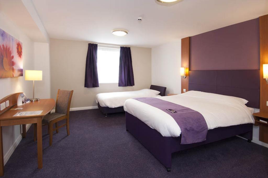 Premier Inn Reading - Caversham Bridge Екстер'єр фото