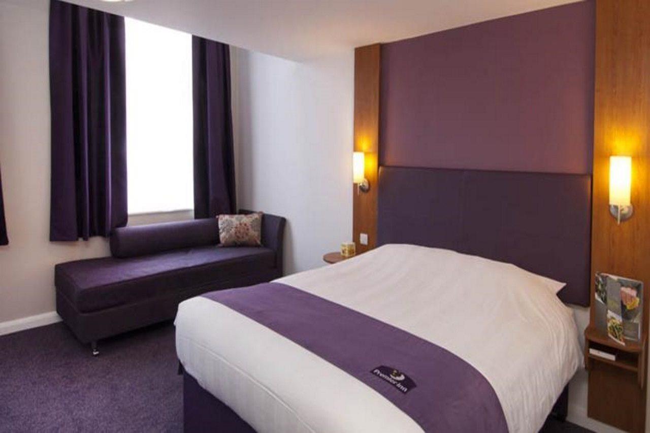 Premier Inn Reading - Caversham Bridge Екстер'єр фото