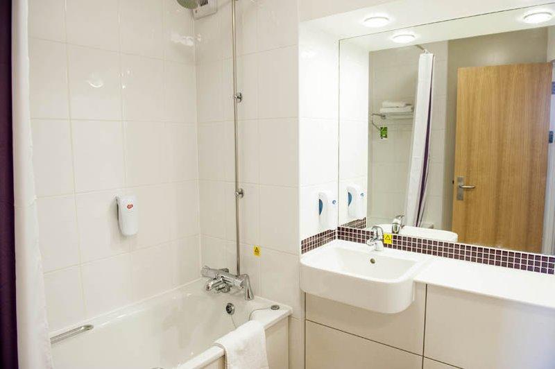 Premier Inn Reading - Caversham Bridge Екстер'єр фото